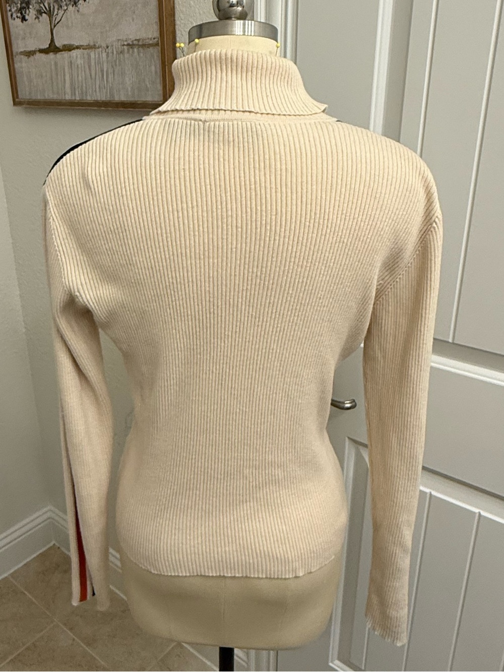 Vintage Y2K Harley-Davidson Cream Turtleneck Sweater women's sz M - Picture 4 of 8